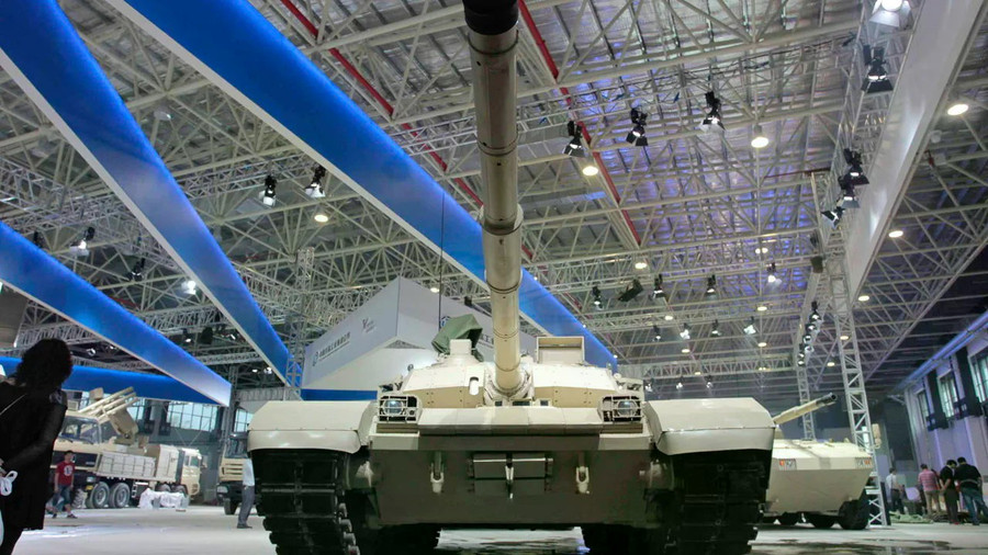 Vũ khí Trung Quốc xuất khẩu bị giám sát chặt sau một số tai tiếng chất lượng - Ảnh 1