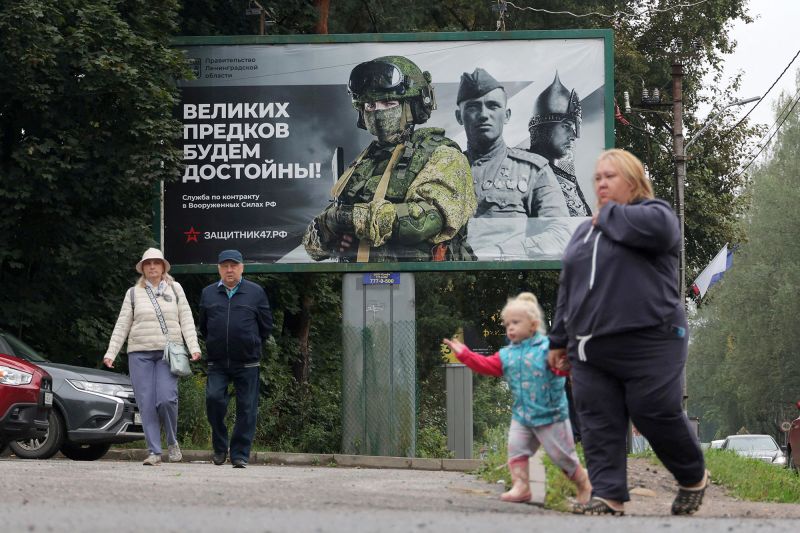 Nga yêu cầu 'lạ': Nam giới người nước ngoài xin định cư phải nhập ngũ 1 năm - Trung Quốc 'lưu ý' công dân - Ảnh 1