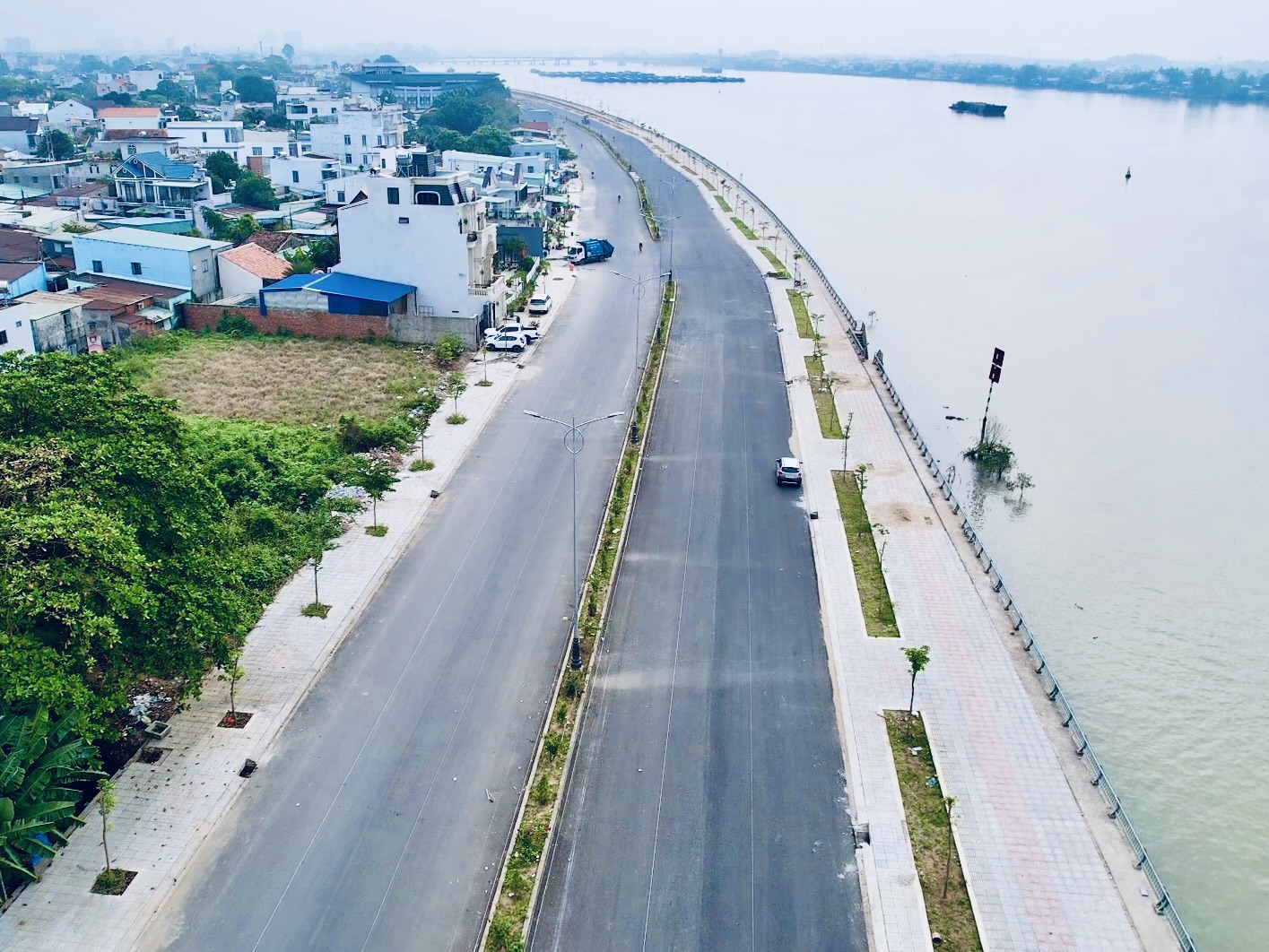 Cận cảnh con đường ven sông đẹp nhất Đồng Nai - Ảnh 2