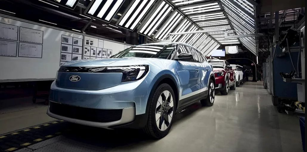 Lỗ 4,8 tỷ USD vì làm xe điện sớm, Ford thừa nhận sẽ chỉ hòa vốn sau 3 năm nữa - Ảnh 1