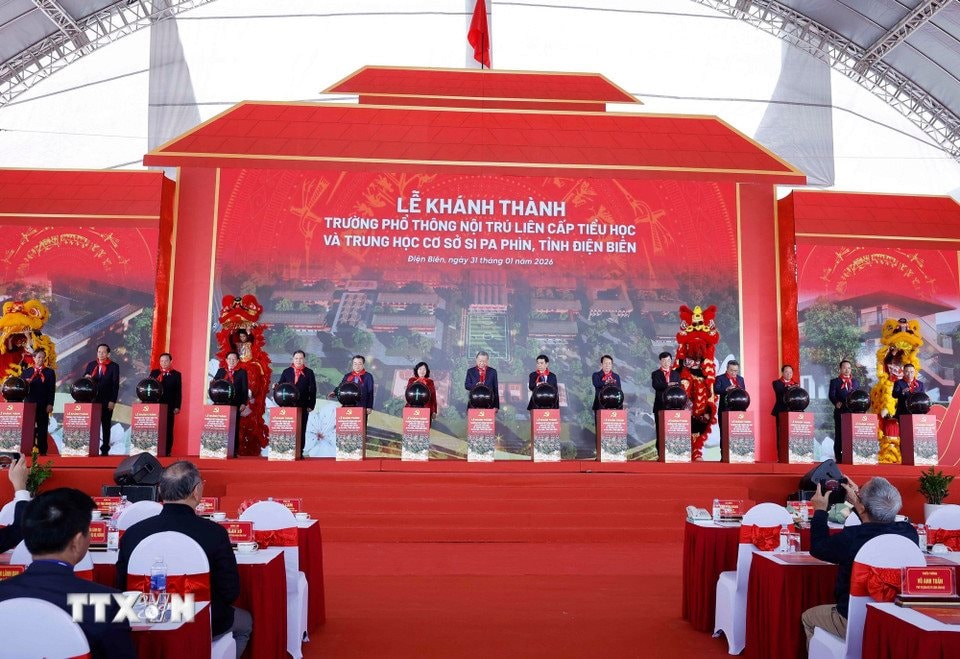 Tổng Bí thư Tô Lâm dự khánh thành trường nội trú 1.000 học sinh được Sun Group xây thần tốc trong 5 tháng - Ảnh 2