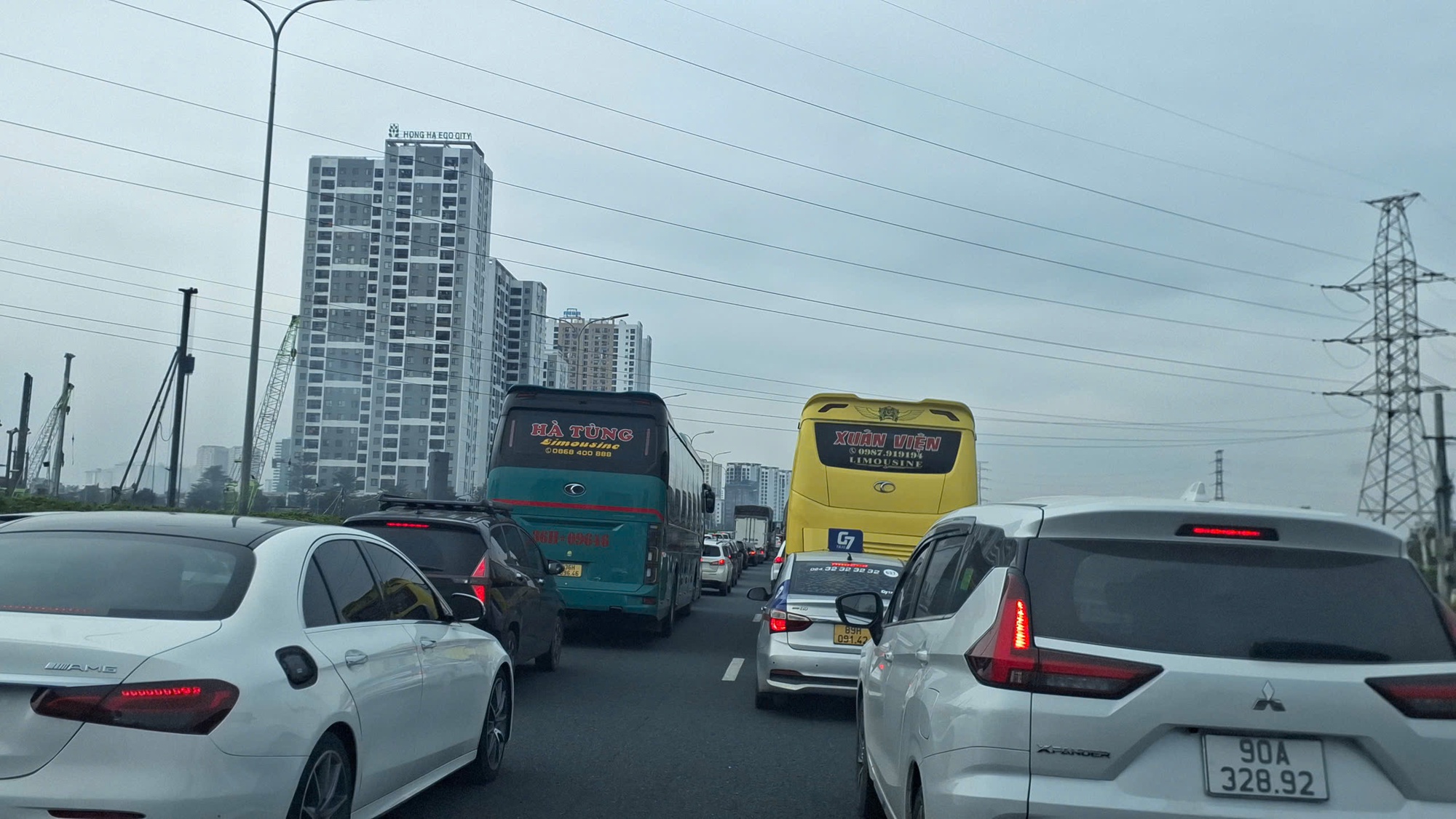 Vì sao tình hình ùn ứ, ùn tắc giao thông cục bộ tiếp tục xảy ra trong dịp nghỉ Tết? - Ảnh 1