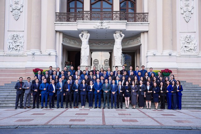 Đông Tây Land chính thức trở thành công ty đại chúng - Ảnh 3