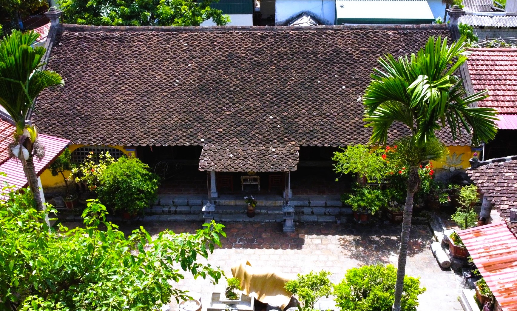 Làng cổ Đông Sơn - một trong 10 làng cổ đẹp nhất Việt Nam bên bờ sông Mã - Ảnh 7