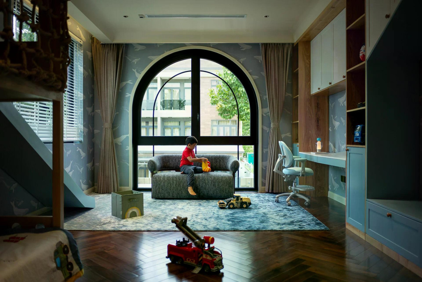 Biệt thự tân cổ điển tối giản, hoàn mình với thiên nhiên - Ảnh 10