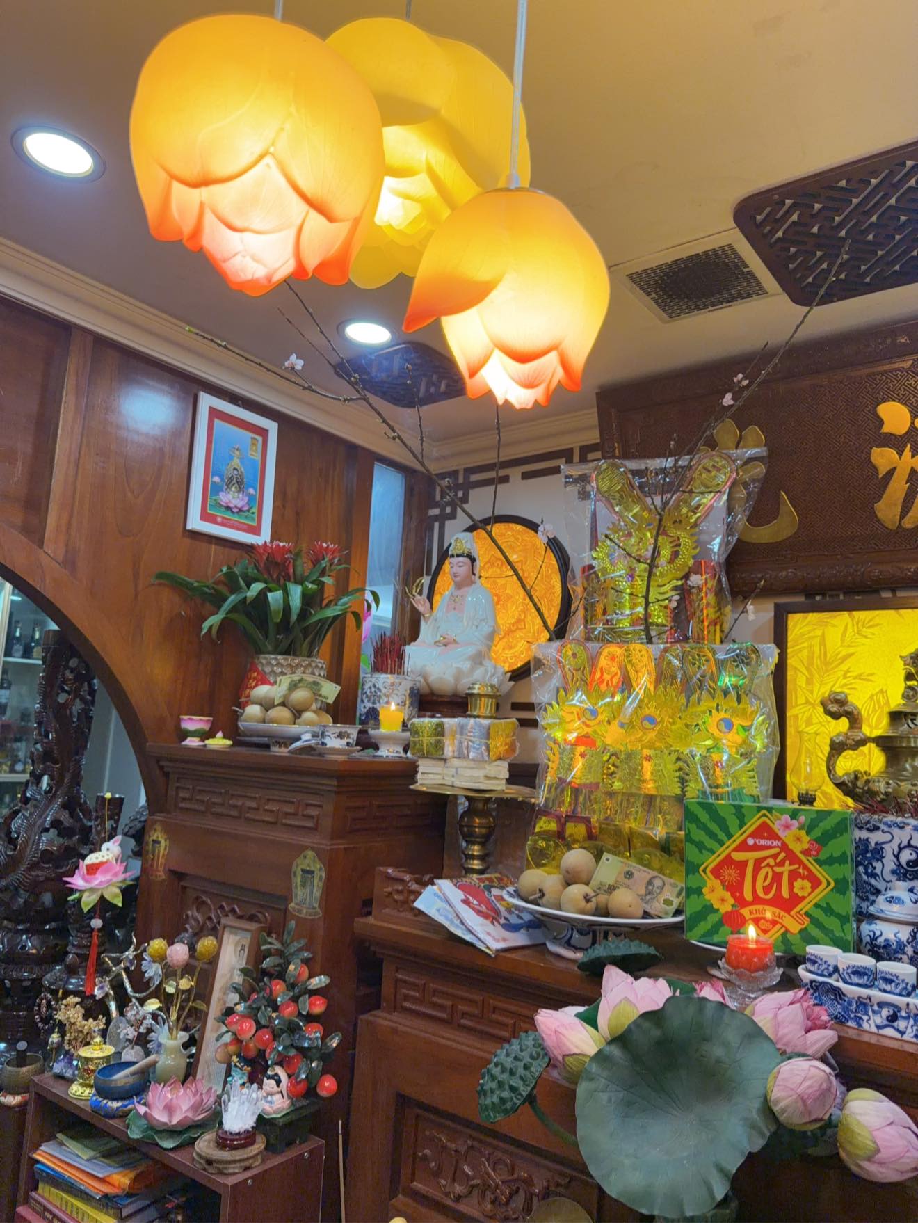 Điều đắt giá nhất trong nhà riêng của NSND Tự Long - Phó Giám đốc Nhà hát chèo Quân đội cận Tết - Ảnh 10