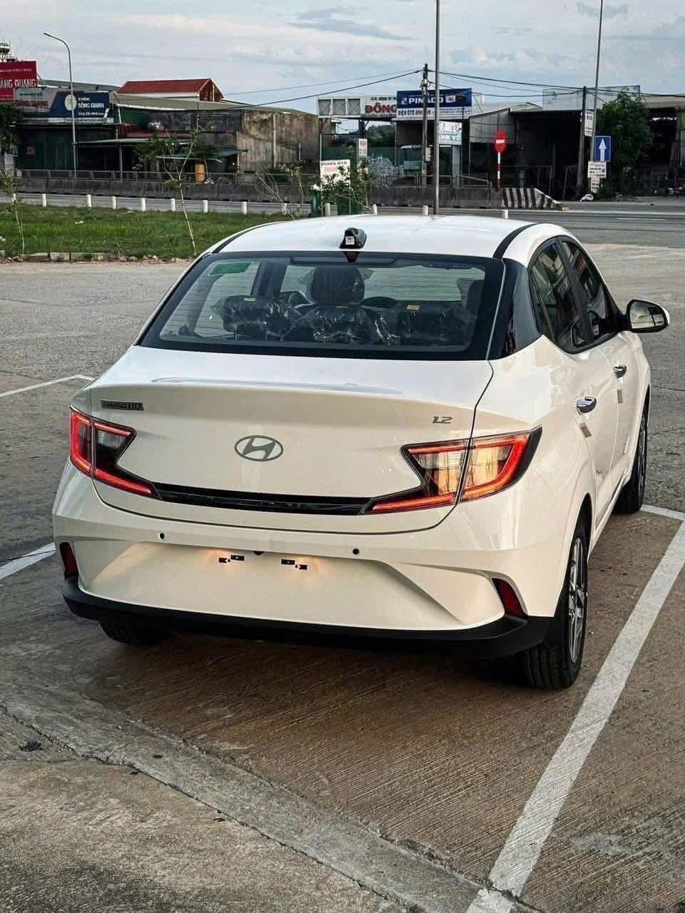 Xe Hyundai ‘đạp giá’ kịch sàn tháng Tết Nguyên đán: Stargazer rẻ ngang xe hạng A, Accent quyết giành lại thị phần - Ảnh 5