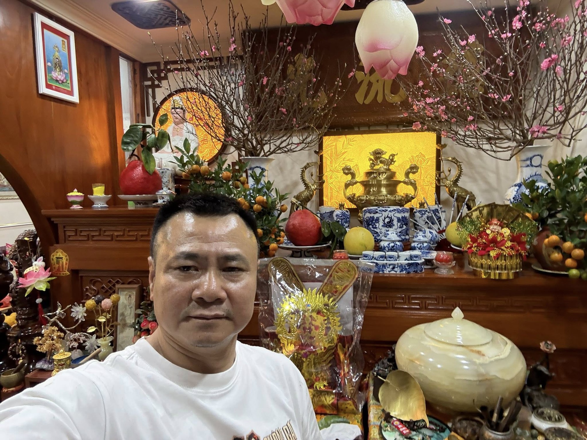 Điều đắt giá nhất trong nhà riêng của NSND Tự Long - Phó Giám đốc Nhà hát chèo Quân đội cận Tết - Ảnh 7