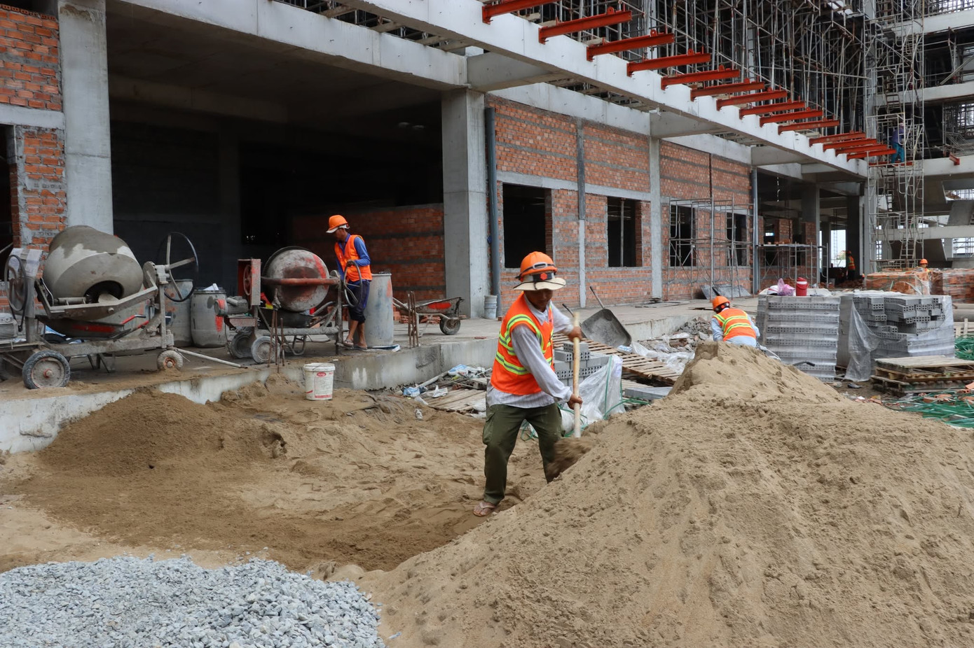 Xuân không nghỉ trên đại công trường 3.300 tỷ đồng - Ảnh 1