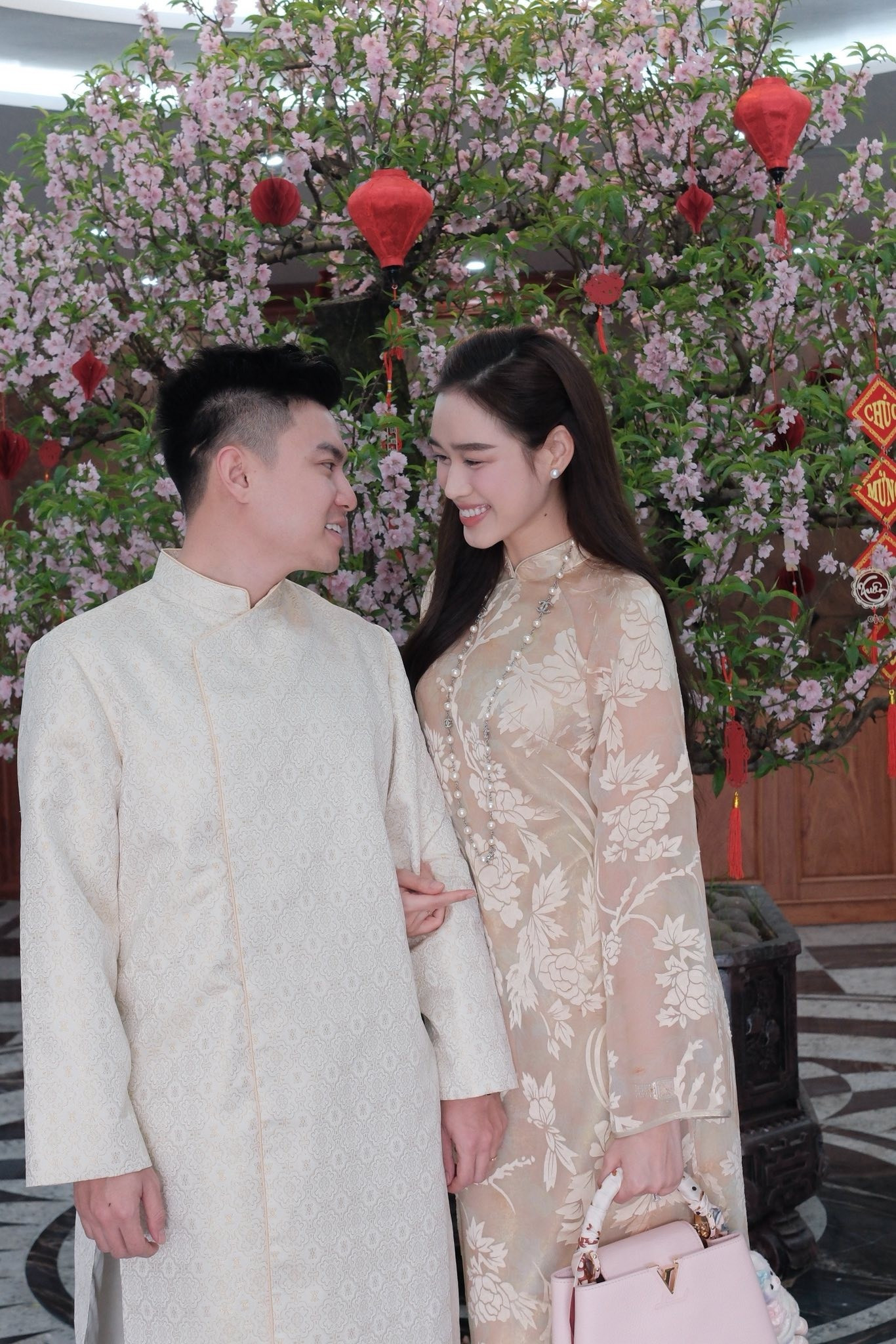 Chân dung chồng chủ tịch của Hoa hậu Đỗ Mỹ Linh, Đỗ Thị Hà ứng cử đại biểu Hội đồng nhân dân - Ảnh 15