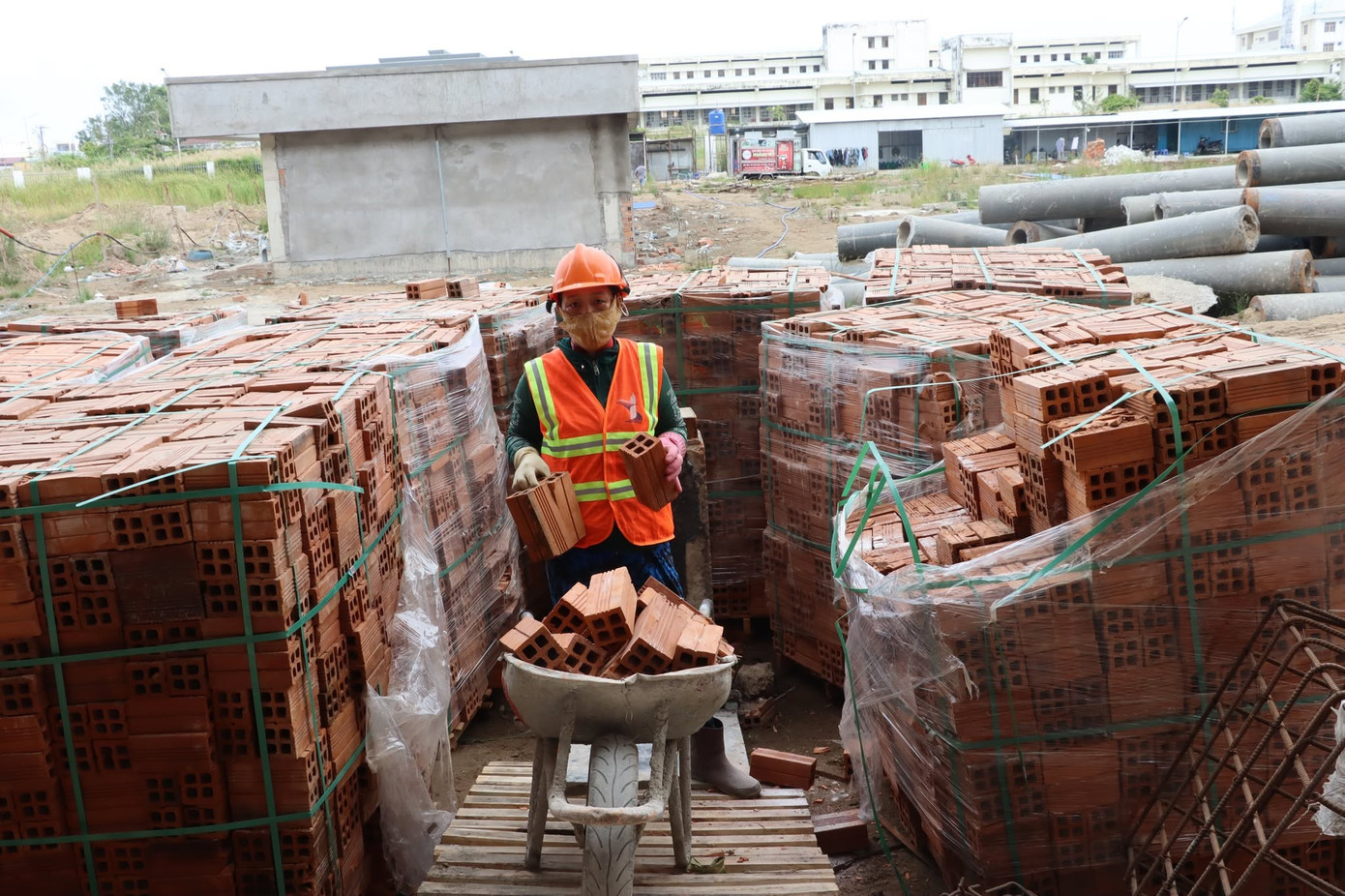 Xuân không nghỉ trên đại công trường 3.300 tỷ đồng - Ảnh 6