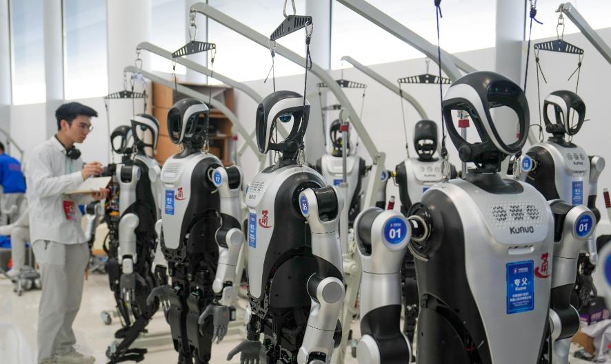 Chuyên gia Trung Quốc thẳng thắn thừa nhận: "Robot của chúng ta chỉ ở trình độ của một đứa trẻ 10 tuổi" - Ảnh 2