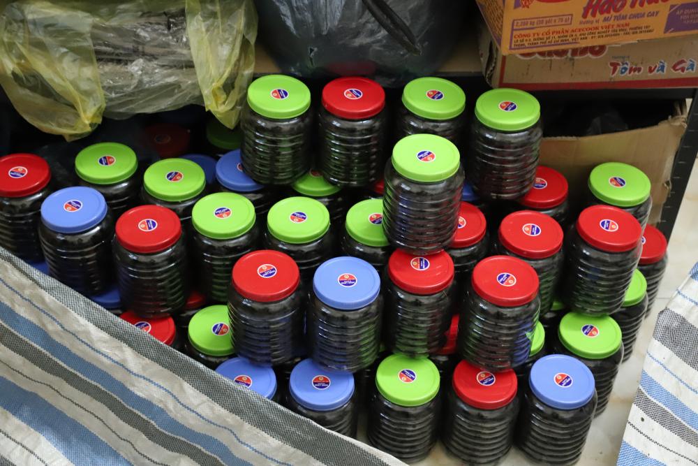 Rúng động Hà Tĩnh: Bóc gỡ đường dây sản xuất thuốc đông y tăng cân giả, thu giữ hơn 1 tấn viên hoàn - Ảnh 4