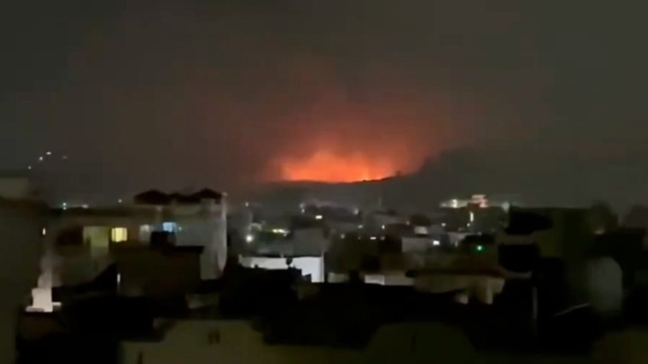 Pakistan tuyên bố 'chiến tranh công khai' với Afghanistan - Ảnh 1