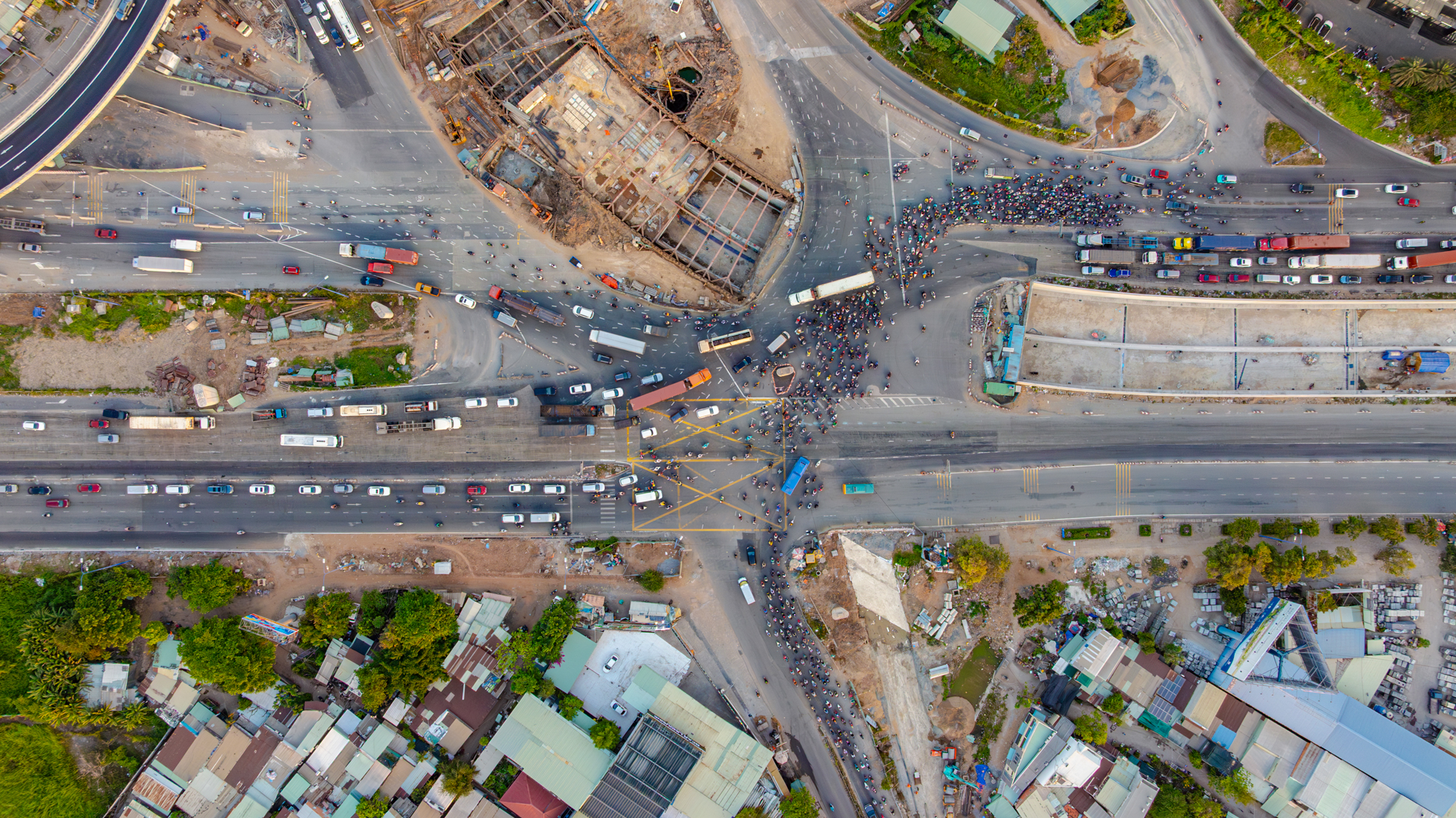 Toàn cảnh nút giao có 2 hầm, 3 tầng, 8 cầu, trị giá 3.400 tỷ ở TP.HCM - Ảnh 7