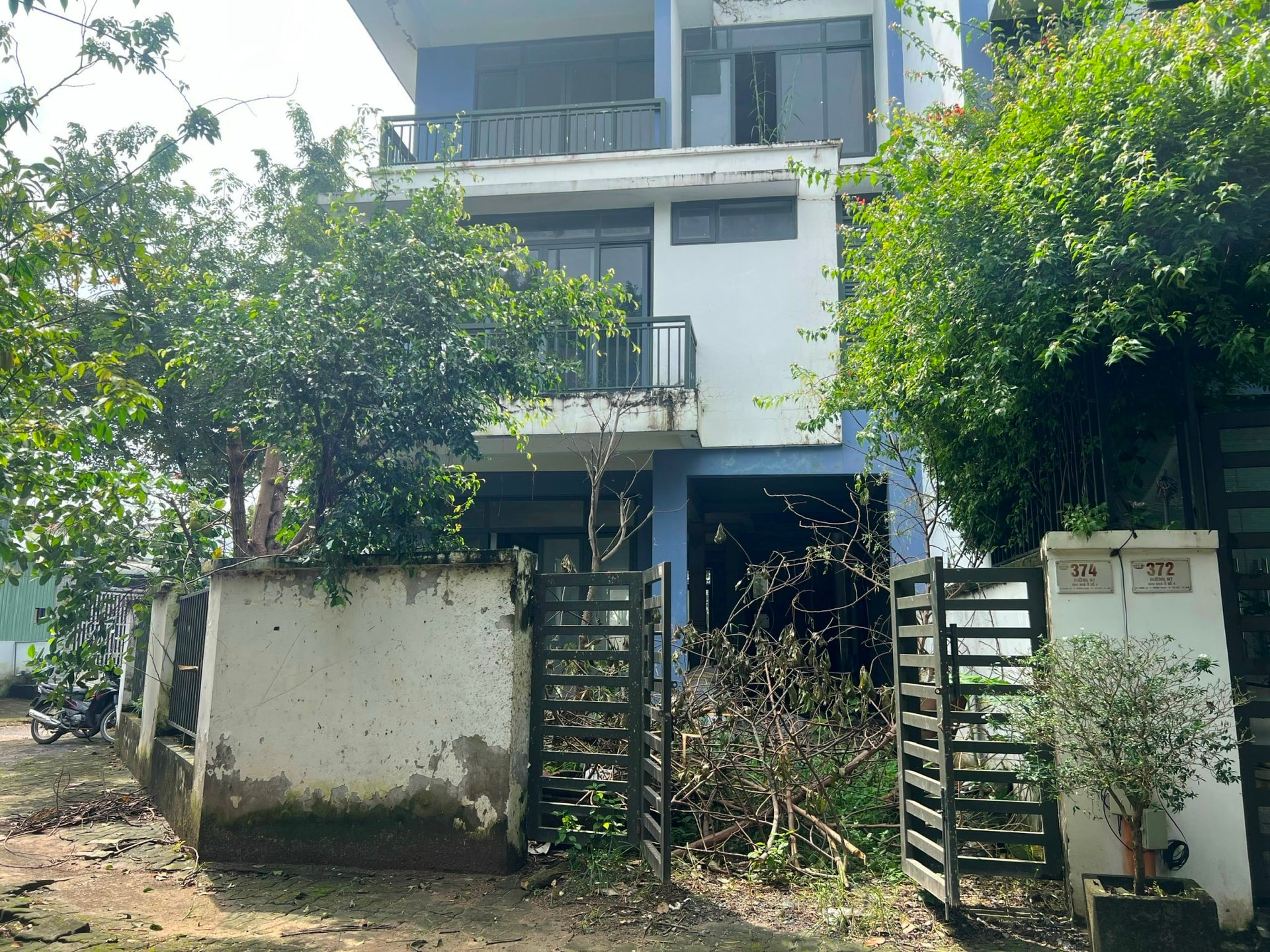 Một căn nhà bỏ hoang nhiều năm vẫn tăng giá gấp 2 - 3 lần có vô lý? - Ảnh 2