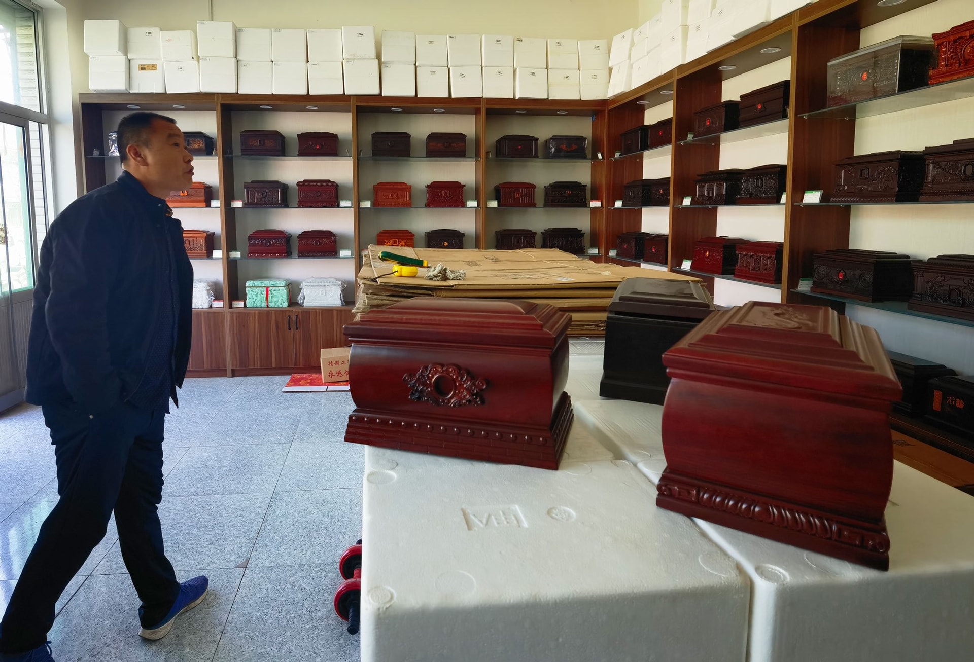 Khám phá thủ phủ vàng mã Trung Quốc, chiếm 90% nguồn cung cả nước: Kinh doanh ‘tiền giấy’ nhưng thu về tiền tỷ - Ảnh 3