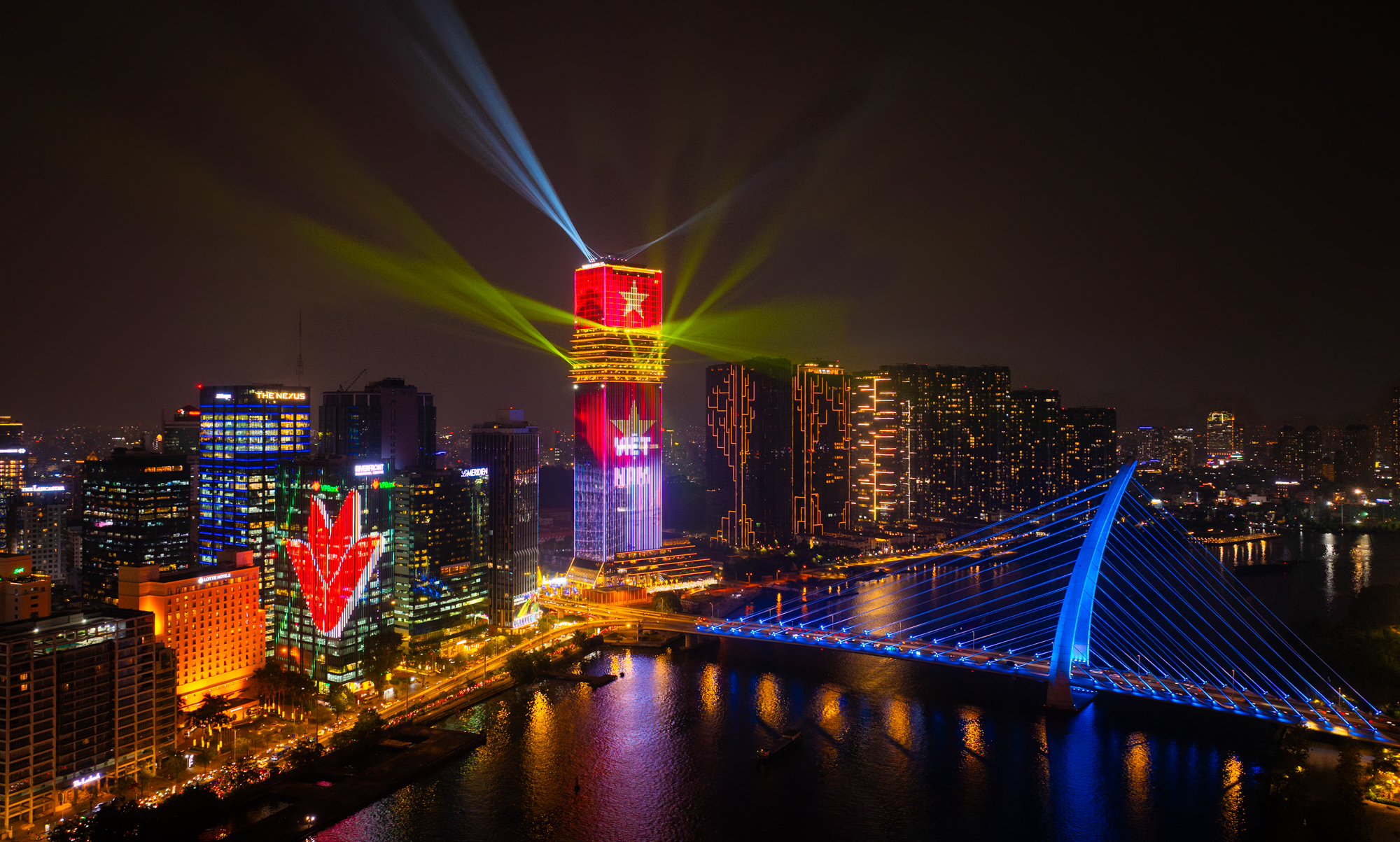 3 “ông lớn” chia thị phần bất động sản TP.HCM năm Bính Ngọ: Vinhomes làm siêu dự án ngoại ô, Masterise tiếp tục giữ trung tâm, Sun Group đánh thức vùng ven sông - Ảnh 10