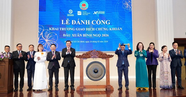 Tỷ phú Nguyễn Thị Phương Thảo và Bộ trưởng Tài chính Nguyễn Văn Thắng đánh cồng khởi động HOSE, thị trường bật xanh