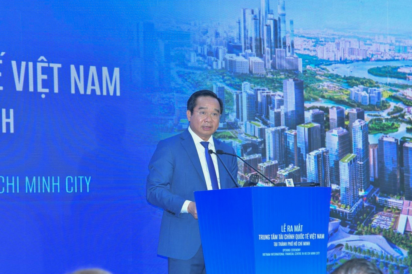 Ra mắt Trung tâm tài chính quốc tế Việt Nam tại TPHCM: Chờ đón dòng vốn quốc tế hàng tỷ USD - Ảnh 2