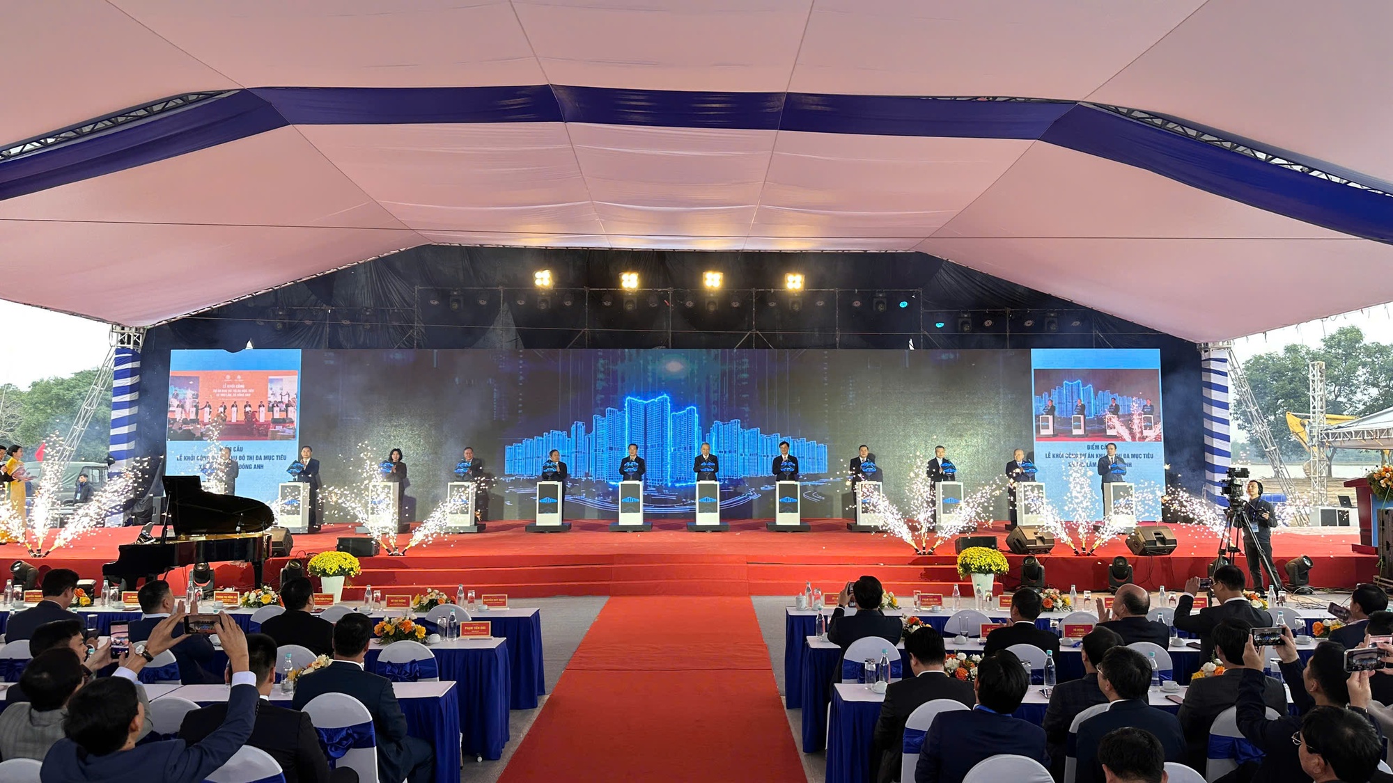 Chuyên gia: Giãn 860.000 dân không chỉ là chuyển chỗ ở đến những tòa cao tầng vô cảm, người dân sẽ tự nguyện di dời khi có những KĐT đáng sống, ổn định công ăn việc làm - Ảnh 3