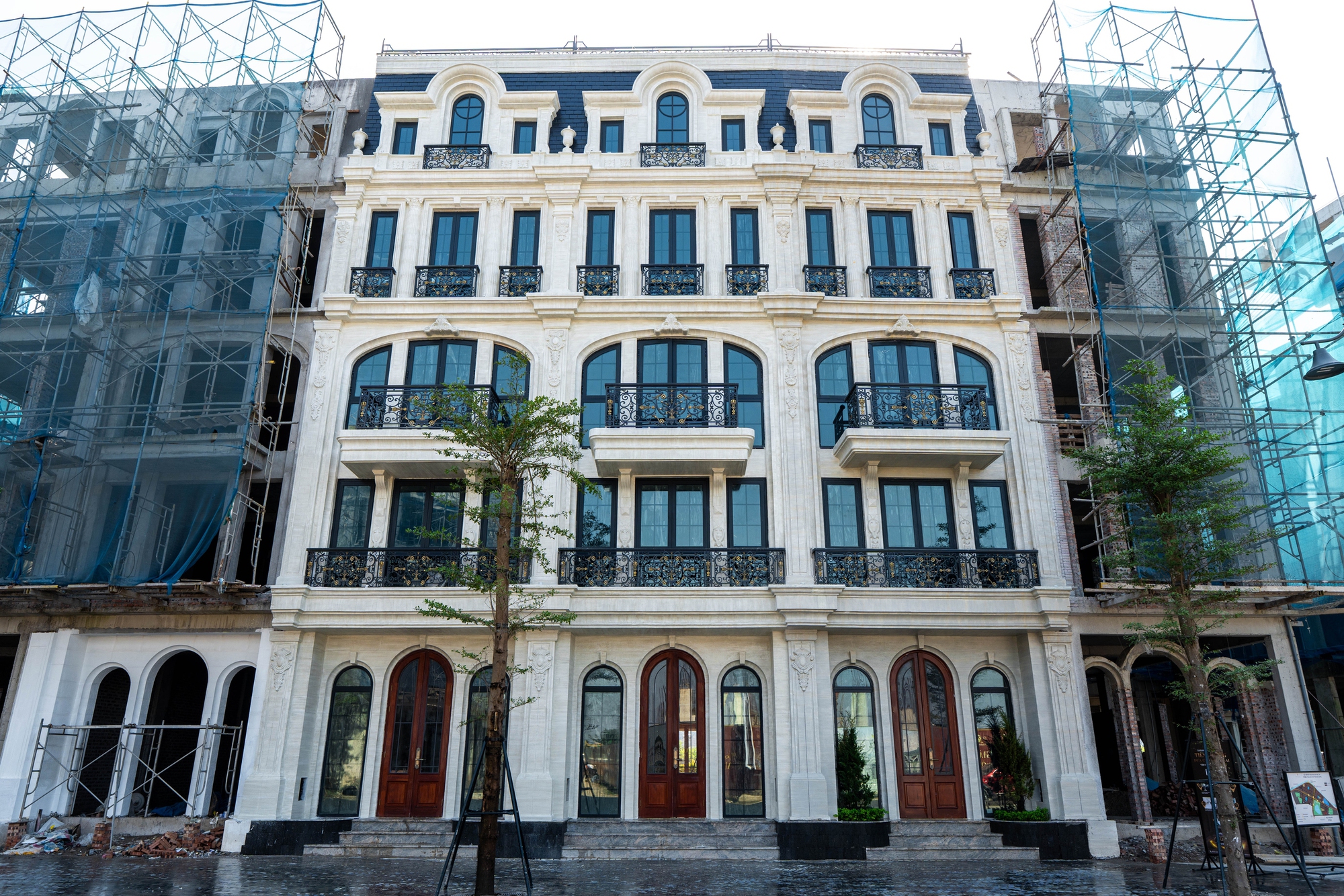 Vừa tham gia khởi công dự án gần 700 ha, Sunshine Group đang triển khai thi công các dự án khác ra sao? - Ảnh 6