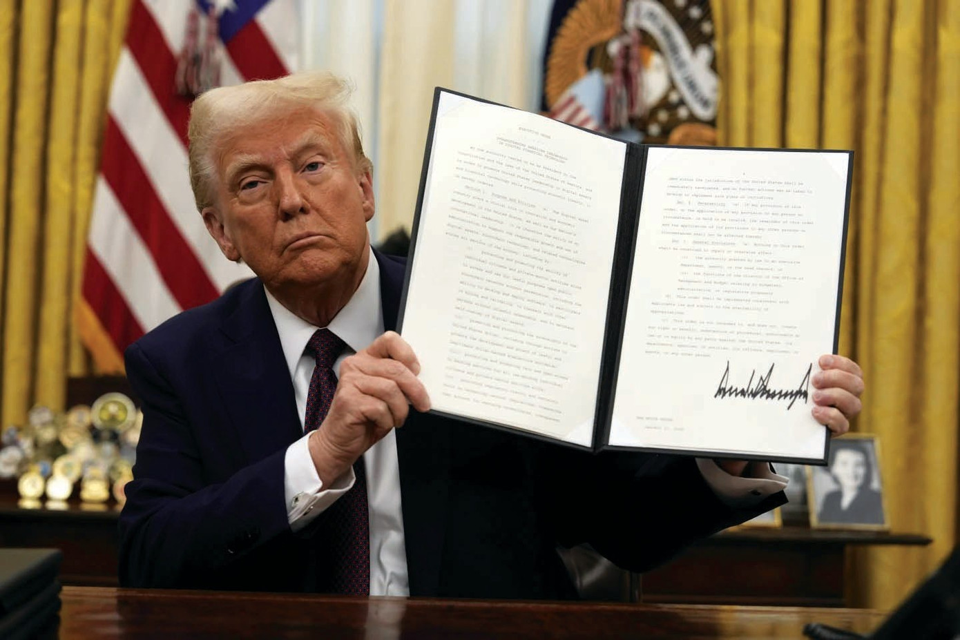 Tổng thống Mỹ Donald Trump và bài toán quyền lực trong năm 2026 - Ảnh 1