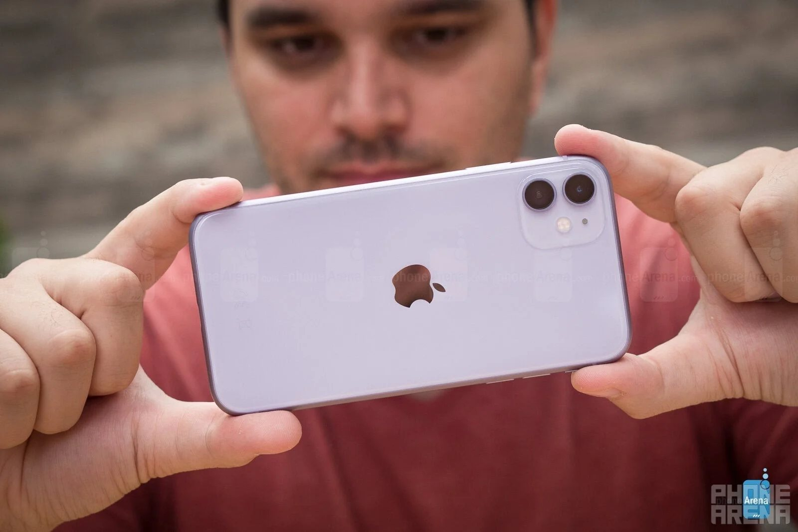 Ai còn nhớ chiếc iPhone 11 "cũ mèm" này không? - Dùng lại vào năm 2026, chẳng hiểu sao tôi vẫn thích nó mới tài - Ảnh 4