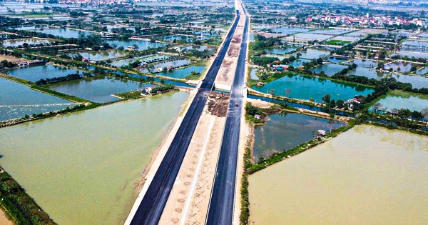 Toàn cảnh các dự án giao thông trọng điểm ở Hà Nội đồng loạt thông xe trước Tết