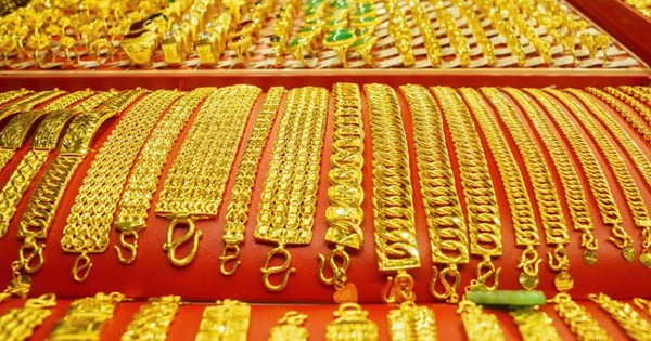 Chiều 2/2: Giá vàng thế giới giảm sâu, xuống sát mức 4.500 USD/ounce