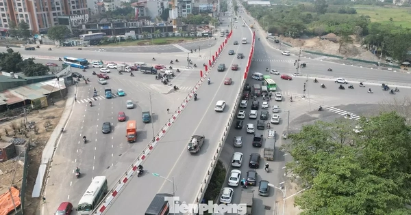 Xe đi lại thế nào khi điều chỉnh giao thông tại công trình hầm chui nút giao Cổ Linh?