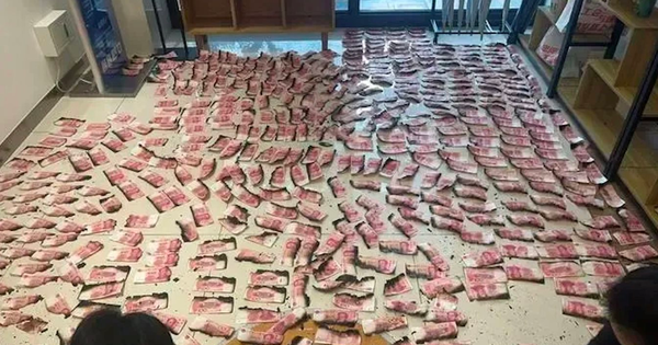 Gần 1,5 tỷ đồng tiền mặt bị cháy nghiêm trọng, cụ ông mang đến ngân hàng để đổi tiền mới: Bất ngờ với con số nhận lại