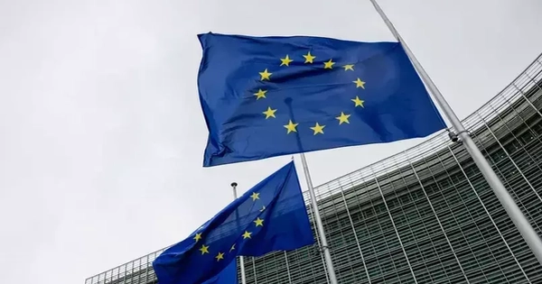 Liên minh châu Âu công bố lộ trình dừng nhập khẩu khí đốt Nga