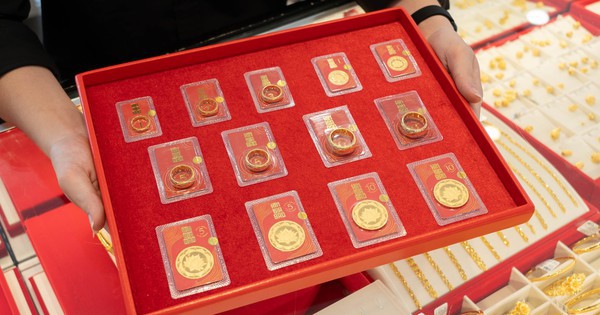 Tối 3-2, giá vàng miếng SJC, vàng nhẫn tăng nhanh