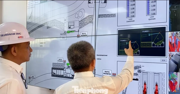 Bên trong cống ngăn triều đặc biệt của dự án chống ngập 10.000 tỷ ở TPHCM
