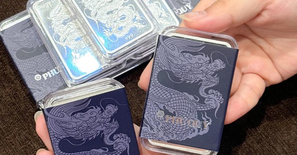 Giá bạc tiếp tục giằng co