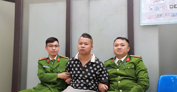 Bất ngờ về nhân thân đối tượng một mình xông vào ngân hàng cướp tiền