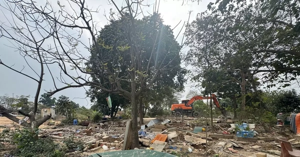 Hà Nội cưỡng chế 7 điểm tập kết cát, sỏi ven sông Hồng