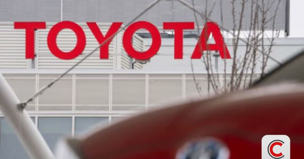 Nóng: CEO Toyota bất ngờ từ chức