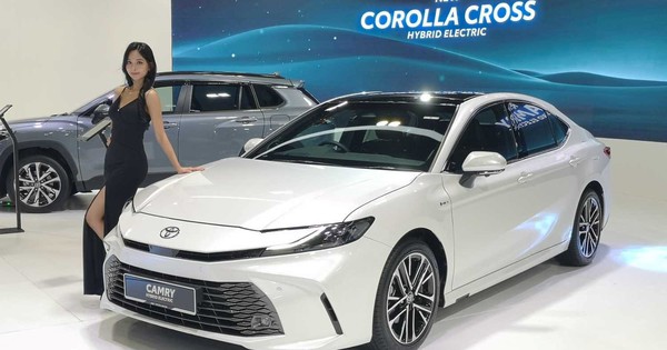 Sau tất cả, Toyota vẫn ‘nói không’ với xe điện – đã là ‘vua xe hybrid’ nhưng còn muốn nhiều hơn thế