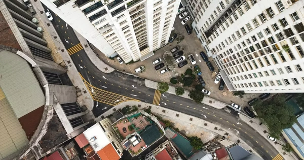 Cận cảnh 'đường cong mềm mại' vừa thông xe, gỡ điểm nóng giao thông vùng lõi Vĩnh Tuy