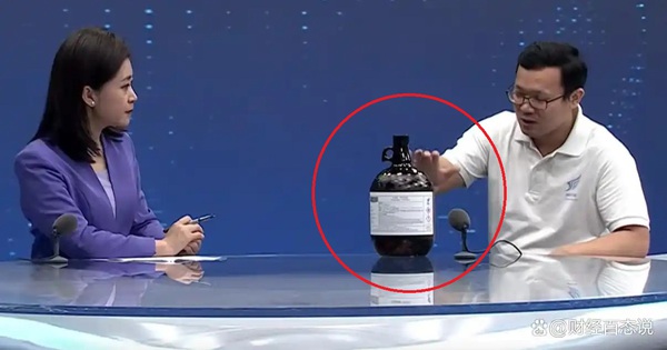 Một chiếc chai thủy tinh trong tay Trung Quốc khiến thế giới dè chừng: Bắc Kinh vừa công bố điều bất ngờ