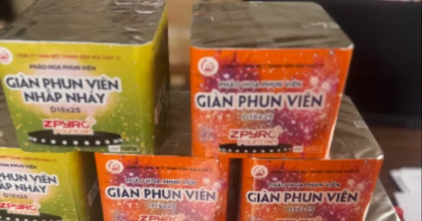 Pháo hoa Tết: Loạn giá, trắng hóa đơn