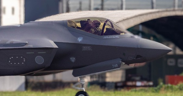 Ông Trump bất ngờ thay đổi ưu tiên cung cấp vũ khí Mỹ cho đối tác