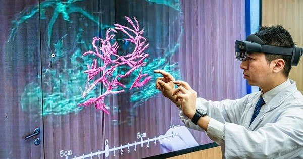 Nói Trung Quốc "làm tất ăn cả" là tâng bốc: Thiếu thứ này, tất cả những gì họ có chỉ là cái xác không hồn