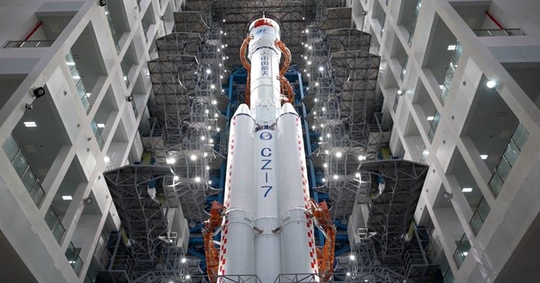 Trung Quốc cải cách giáo dục: Xóa bỏ luận án giấy, trao bằng tiến sĩ cho những phát minh thực tiễn