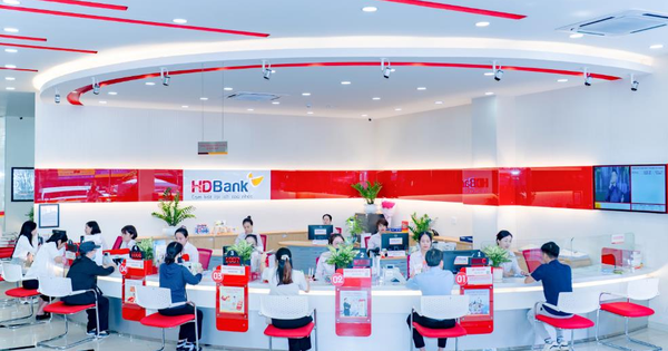 Chủ tịch HDBank đăng ký mua cổ phiếu