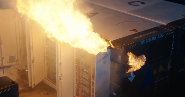 "Gã khổng lồ có 8.000 nhân viên toàn cầu" vừa làm điều liều lĩnh đầu tiên trên thế giới