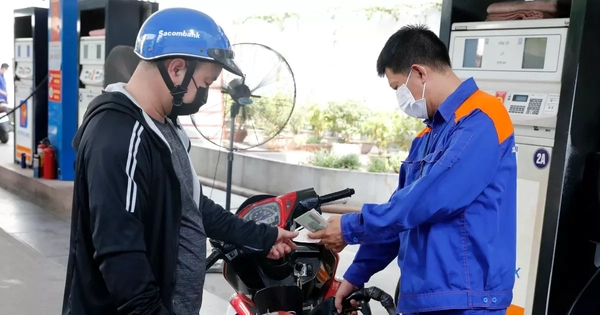 Giá xăng dầu sắp tăng đồng loạt?