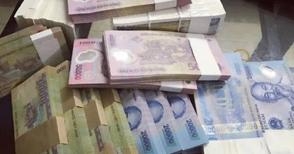 Công an cảnh báo khẩn: Đổi tiền lẻ trái phép trên MXH có thể mất trắng, còn bị phạt tới 40 triệu đồng